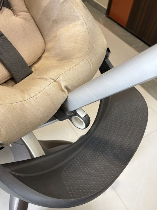 Продам коляску Stokke