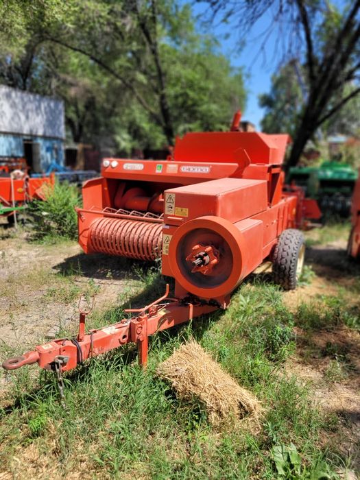 Пресс-подборщики из Европы.