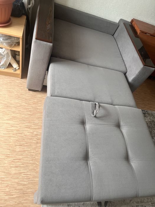 Кресло-кровать продаётся