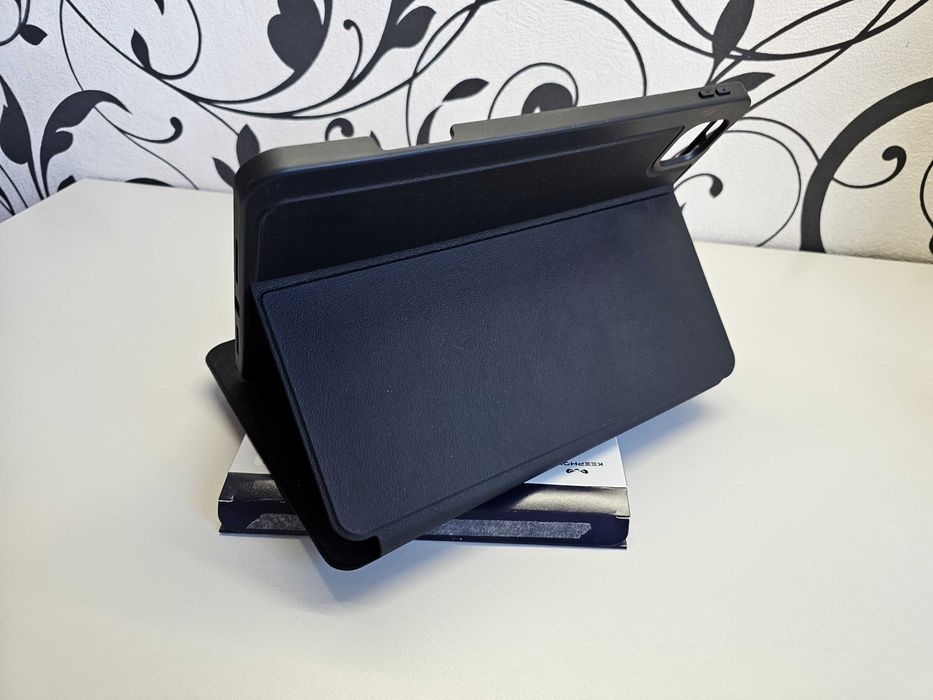 ПРОДАМ Чехол от Планшет Apple iPad 11 PRO (M2/M4). Состояние ОТЛИЧНОЕ