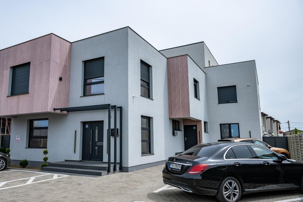 Apartament 2 camere de inchiriat, Dumbravita, cladire birouri
