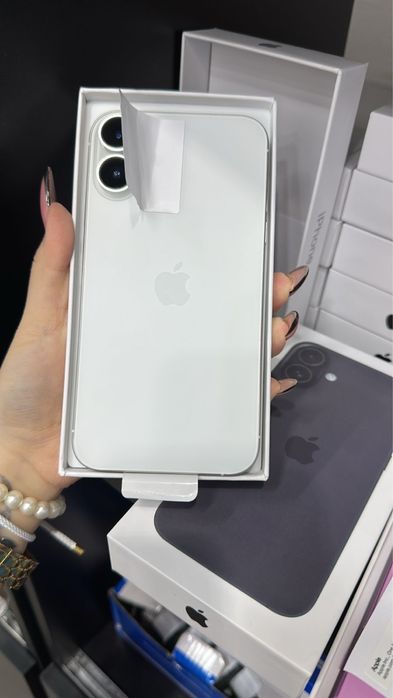 iPhone XR 16 корпусе.Оригинал.Новые