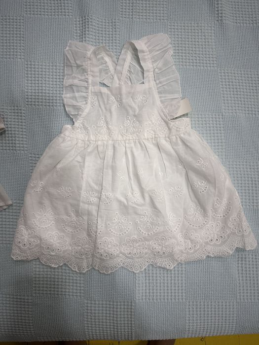 Новое платье на девочку 1,5 до 2 лет , регулируется высота лямок