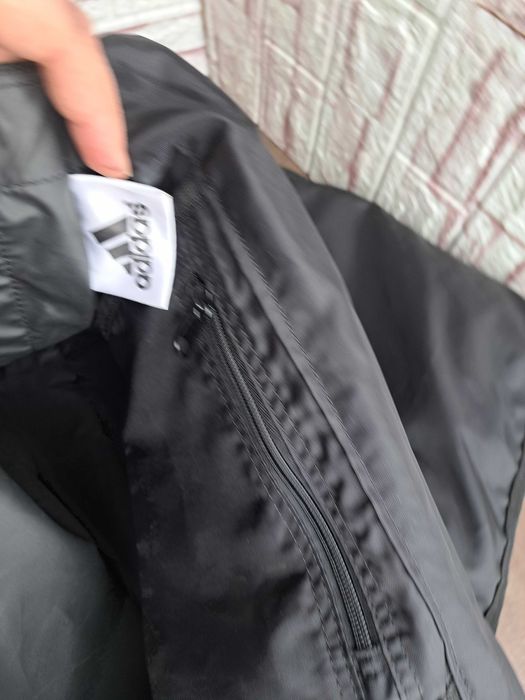 черна чанта Adidas,чанта за лаптоп,адидас