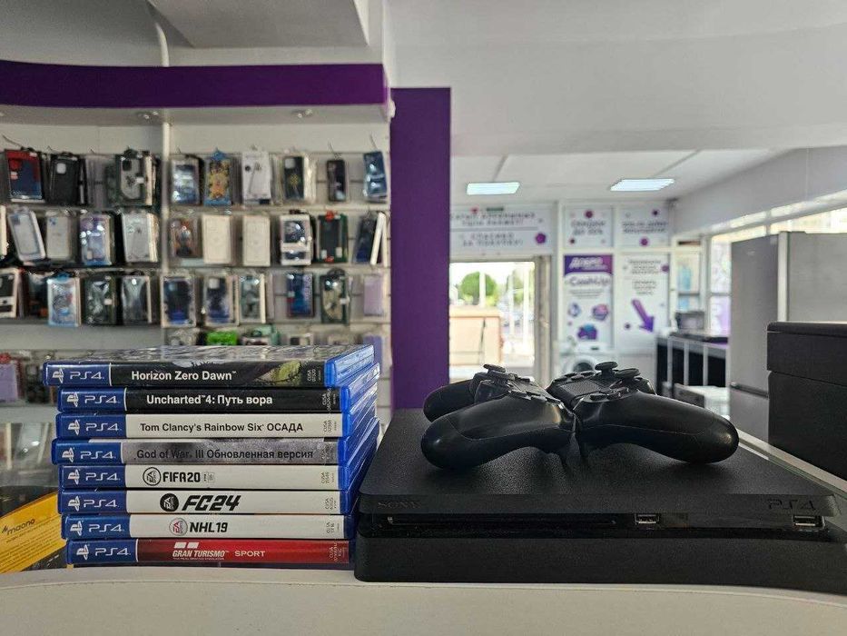 Sony PlayStation 4 Slim CUH‑2108A, HDD 500 ГБ  — готовый игровой набор