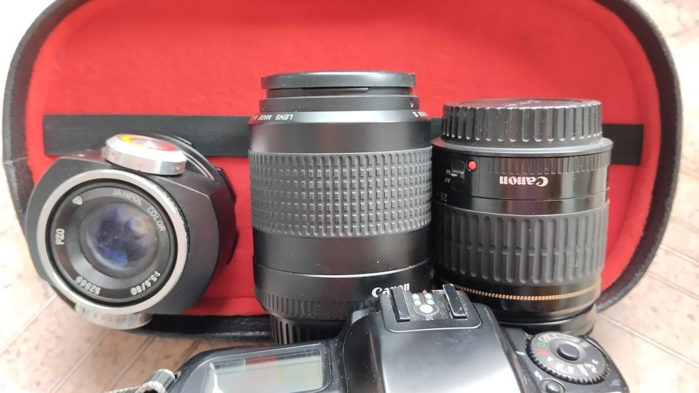 Комплект фотоапарат Canon