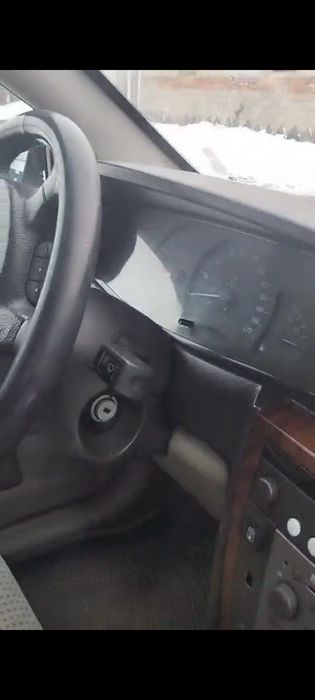 Продам срочно 8автомобиль Опель 2000года,  Михаил