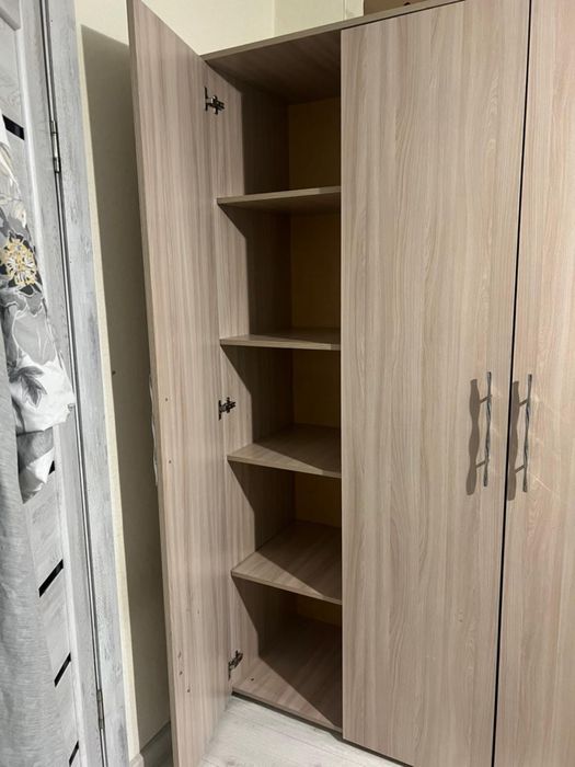 Продам шкаф 55000