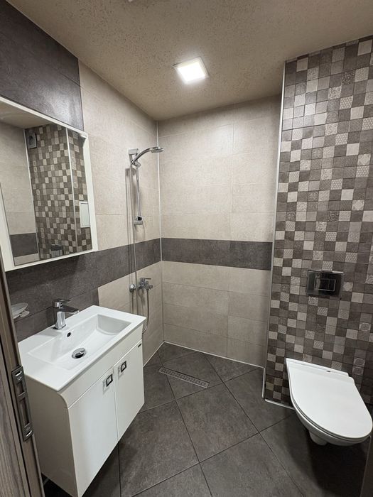 Дава се под наем Тристаен апартамент в София, Зона Б-18 - 86 кв.м за 797.64 € - Снимка #7