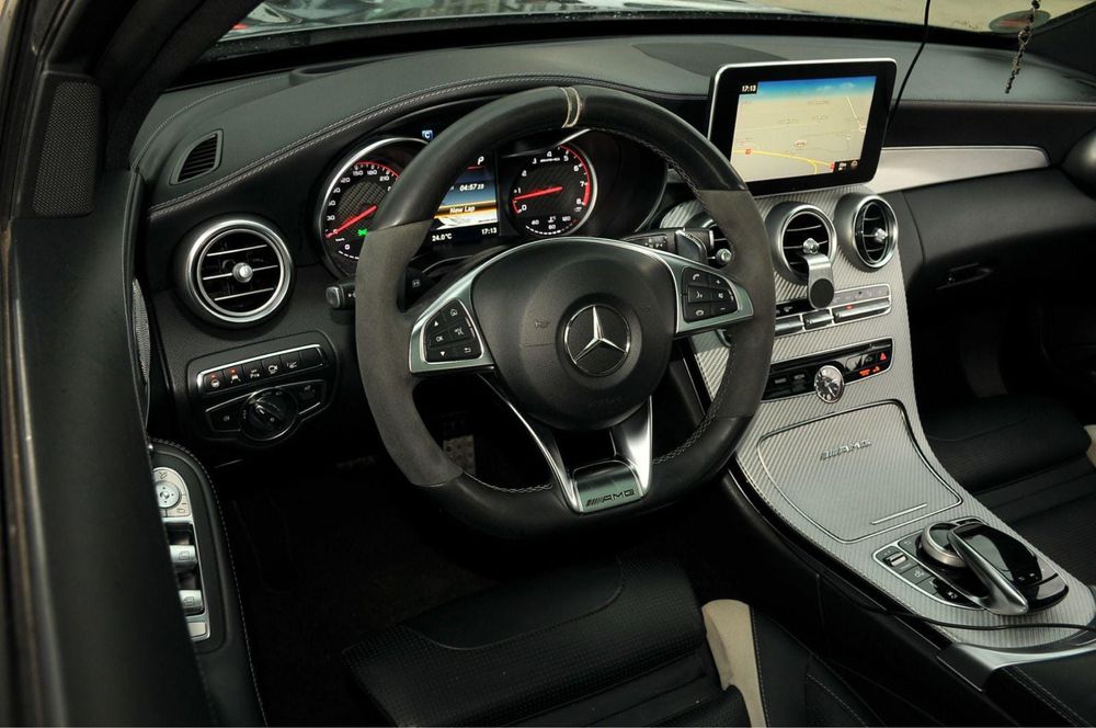 Mercedes c 63 s AMG DE VANZARE !!!