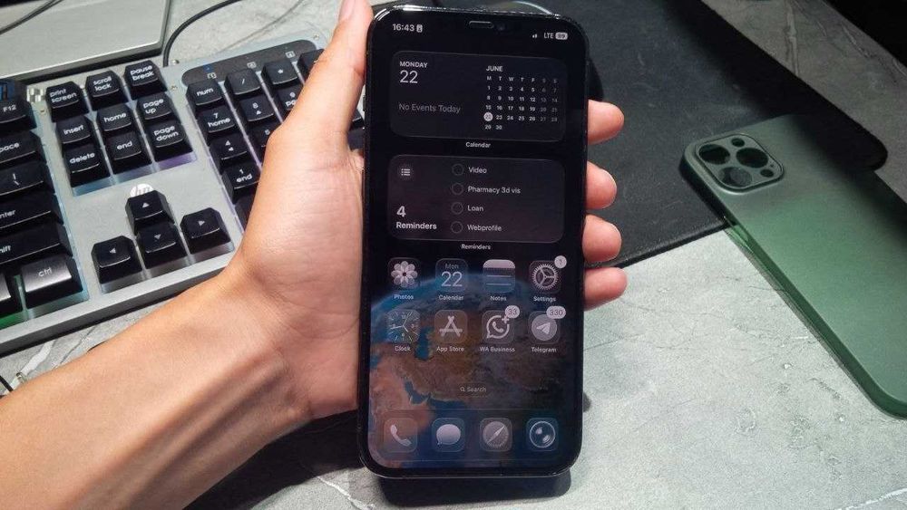 iPhone 12pro max Срочно продается