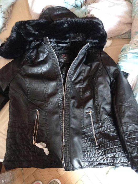 Черно кожено яке с подплата