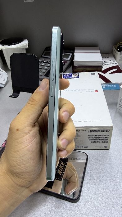 Xiaomi 13t pro 5G 12+12/256 GB