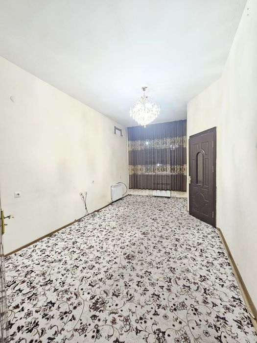 Сотилади Квартира!! Сергели-6А, 2/1/7, Мул: Машина обзор.