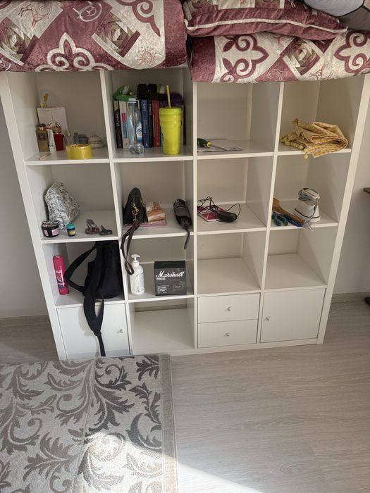 Стеллаж ikea в отличном состоянии