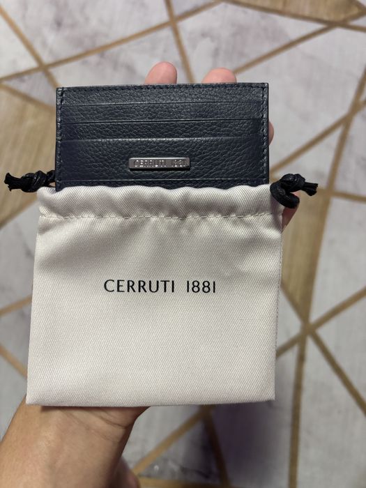 Кард холдер cerruti 1881 оригинал.