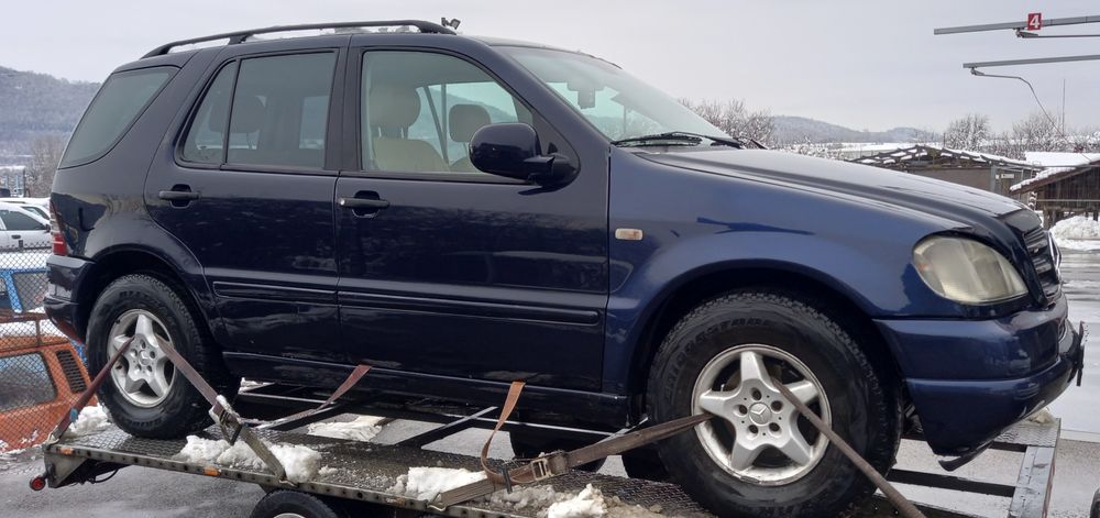 Врата Мерцедес МЛ W163 лява дясна предна задна Mercedes ML W163