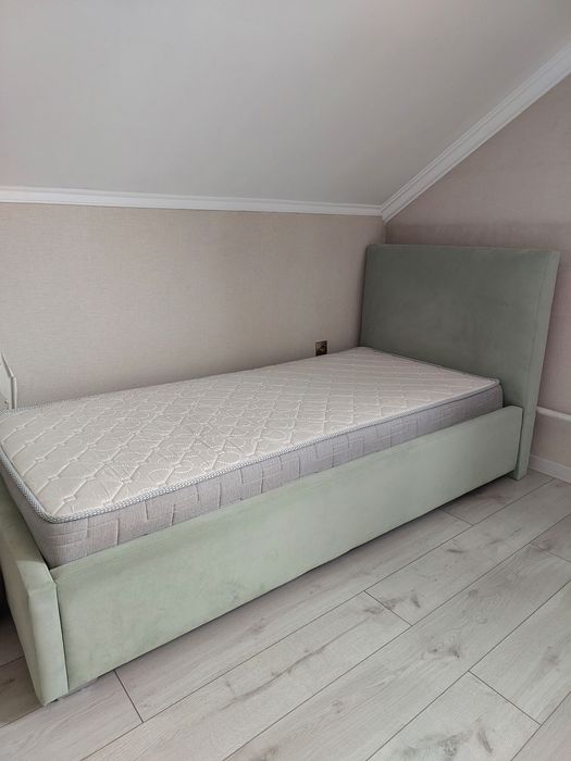 Продам две кровати