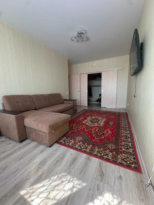 продается 2 комнатная