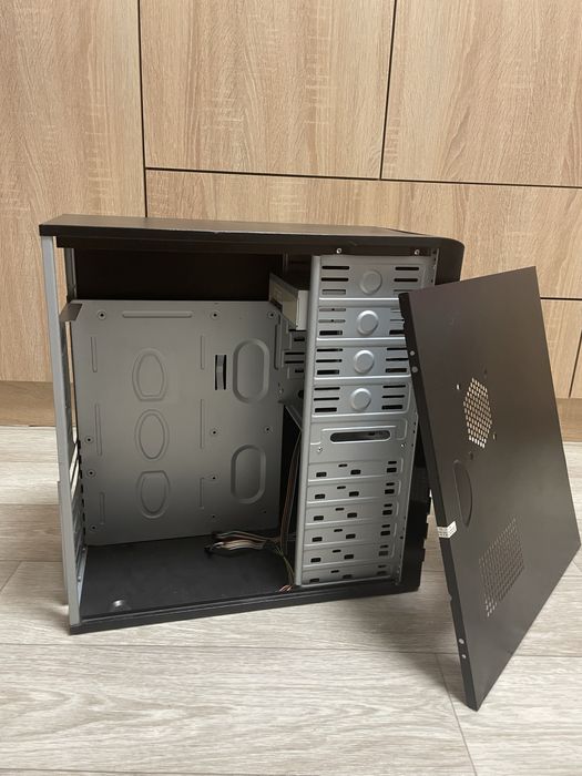 Продам корпус для ПК