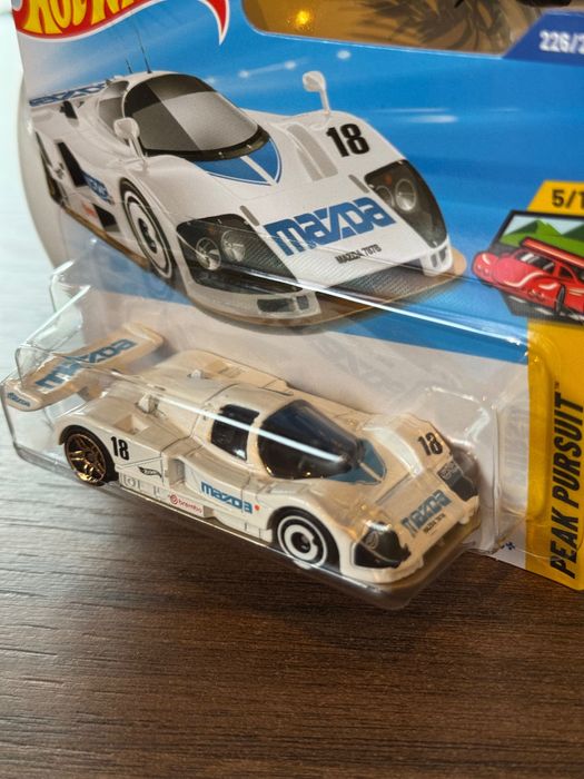 Mazda 787B hot wheels