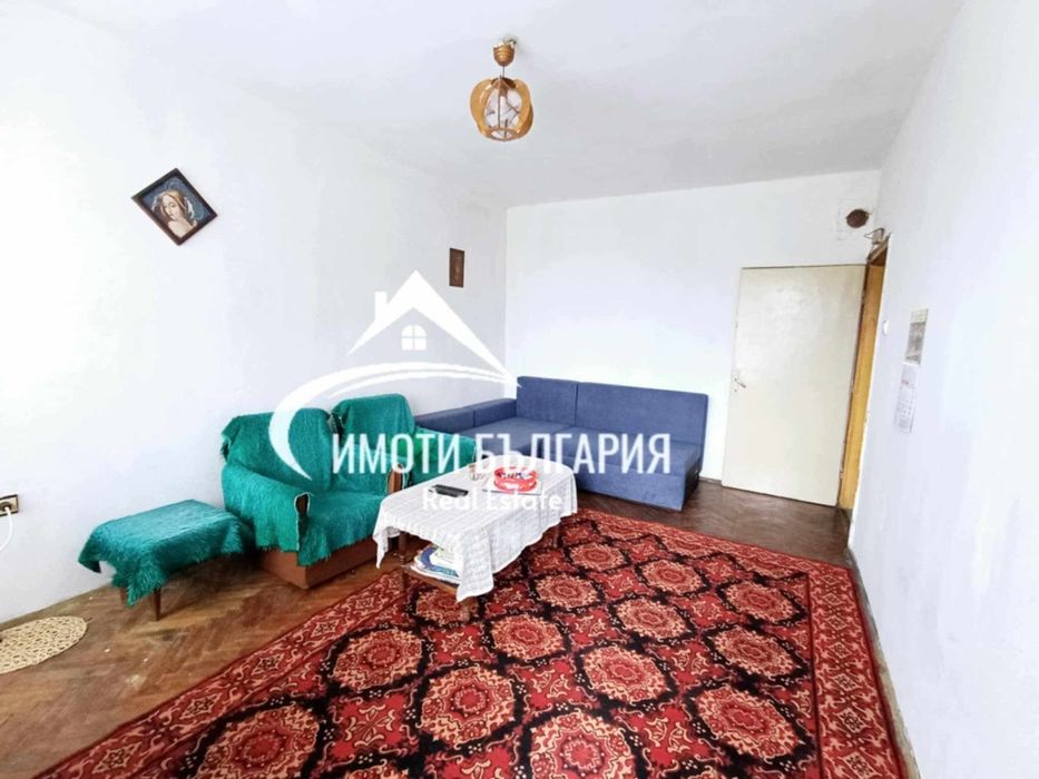 Продава се Тристаен апартамент в Карлово - 60 кв.м за 1097 €/кв.м - Снимка #2