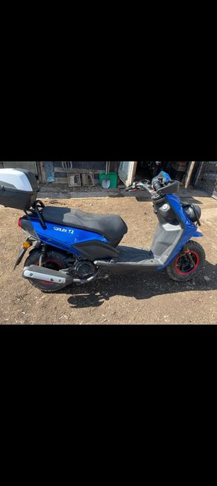 Продам скутер бумер 150 куб