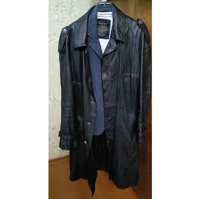 Испанский кожаный мужской плащ в классическом стиле