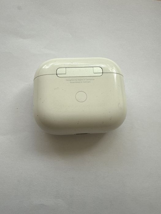 Airpods 3 (только кейс)