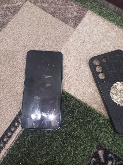 Продам Самсунг с 22 хорошим состояние