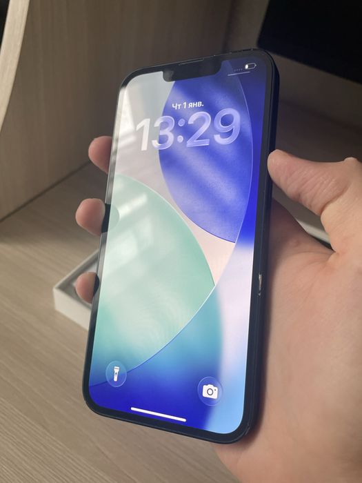 Продам  айфон 14