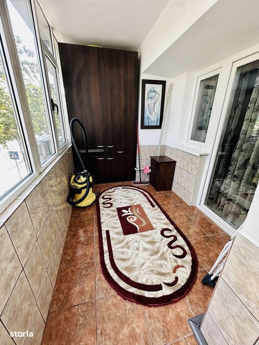 Apartament 3 camere Tg. Cucu-Podu de fier la bulevard