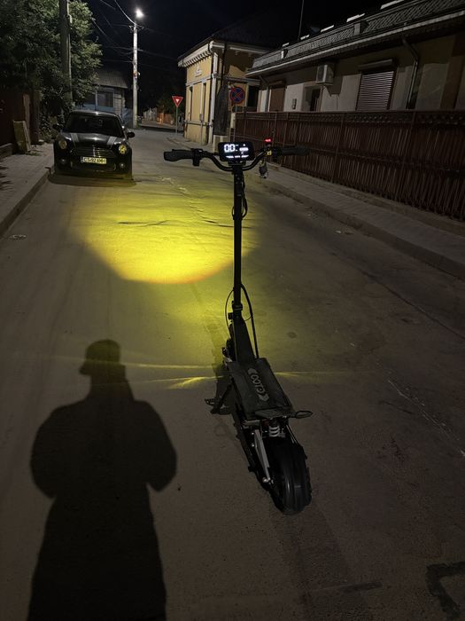 Trotinetă electrică oodt t10