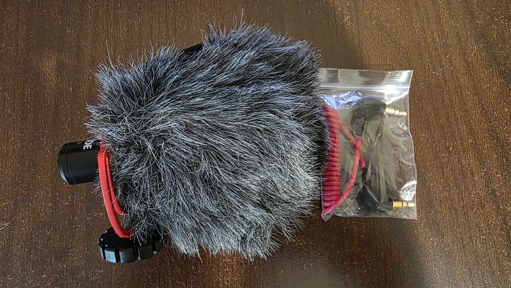 Microfon vlogging pentru cameră / telefon Rode Videomicro