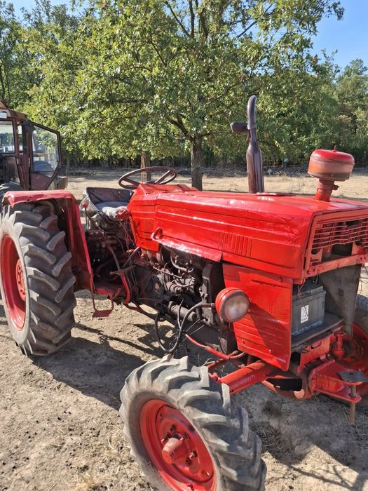 Se vinde  tractor UTB 445