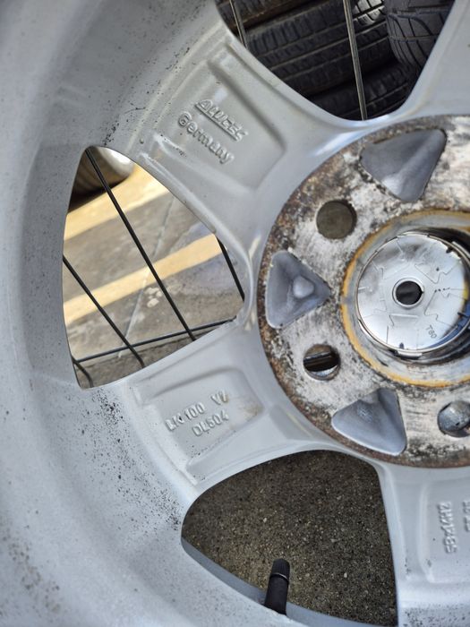 Джанти  Alutec 14 цола , 5х100 , 5j ,et35 , 175/70/14 Vw Skoda  Toyota