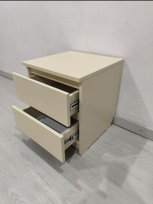 Прикроватная тумба, готовый