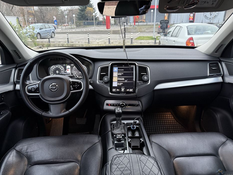 Volvo XC 90 • Momentum • An 2018 • 188000 km • Euro 6