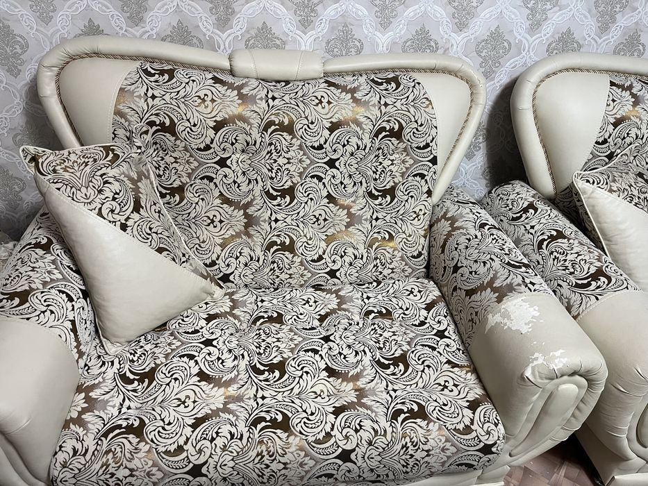 Продается мягкий уголок