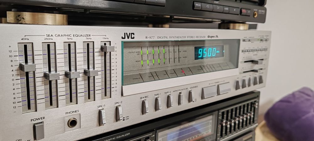 Amplificator JVC  R-S77