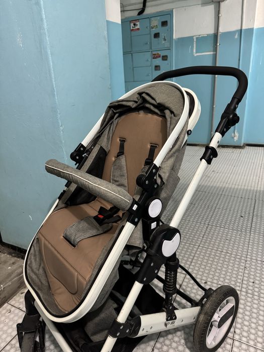 Продам срочно коляску Oley-588