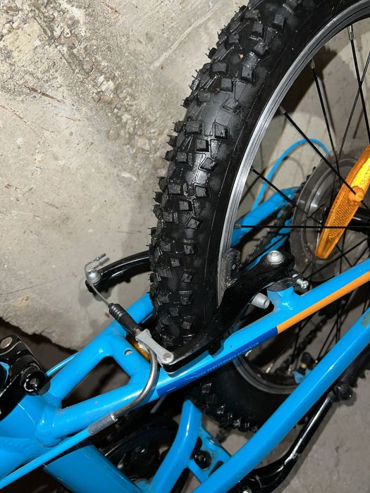 Vânzare bicicleta CUBE culoare Blue, star foarte buna