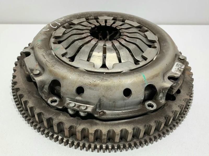 Kit ambreiaj Renault Clio 4 facelift 302056252R 0.9 TCE cutie manuala