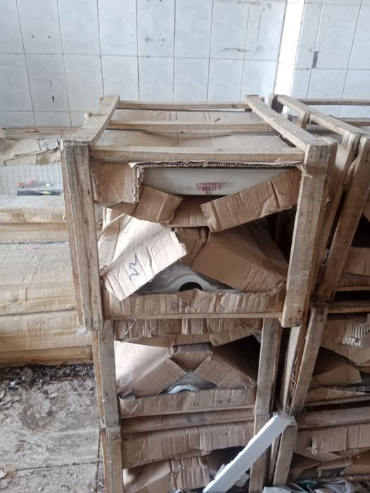 Продам напольный унитаз