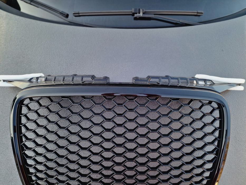 Grila Fagure  AUDI A3 8P 2005-2008