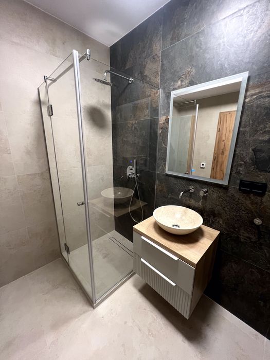 Apartament Central, 2 camere ,52 mp ,bloc nou prima inchiriere