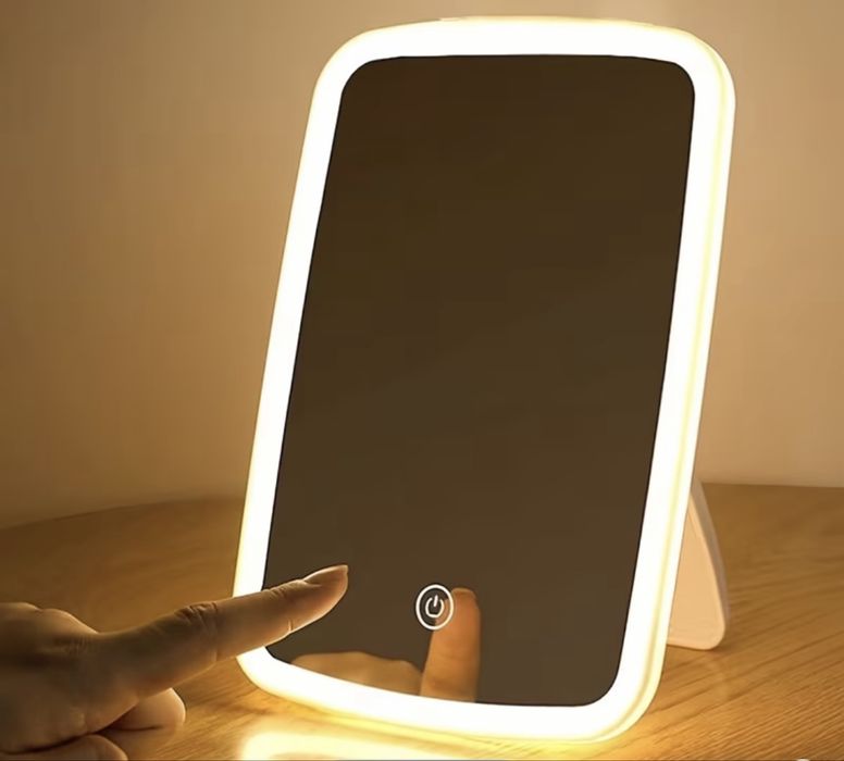 Продам светодиодное зеркало