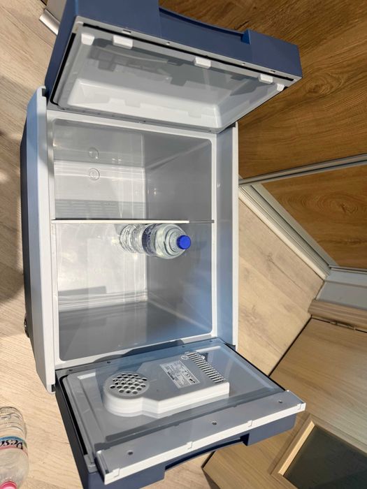 Хладилнa чанта Mobicool - , 48л, 12V студено