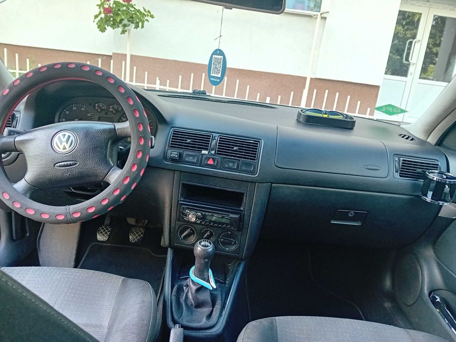 VOLKSWAGEN Golf 2003 — imagine 4