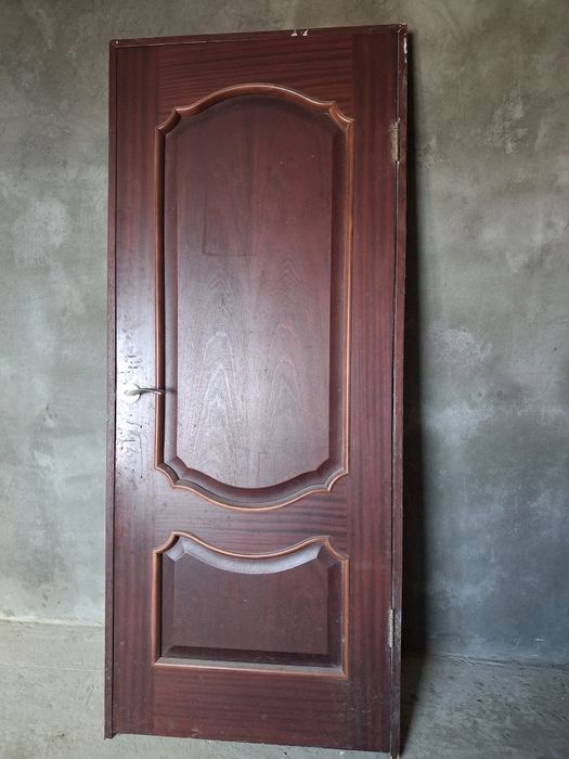 Деревянные двери